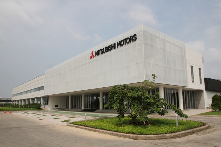 mobil hybrid, Mitsubishi, Mitsubishi Motors, produksi lokal, mobil hybrid Mitsubishi, Mitsubishi Pastikan Mobil Hybrid Baru Produksi Lokal