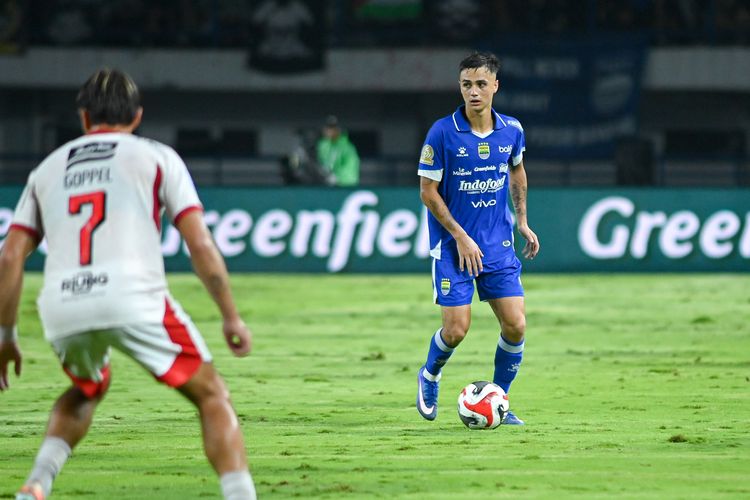 Persib, Arema FC, Super League 2025-2026, Bojan hodak, Eliano Reijnders, Borneo FC Menyamakan Poin di Puncak, Ini Kondisi Tim Persib