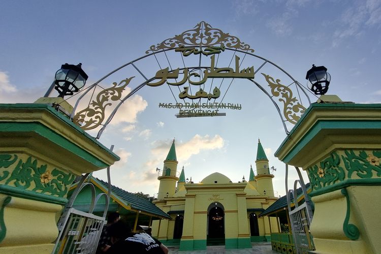Pulau Penyengat, Budaya Melayu Jadi Motor Wisata di Pulau Penyengat, Kepulauan Riau