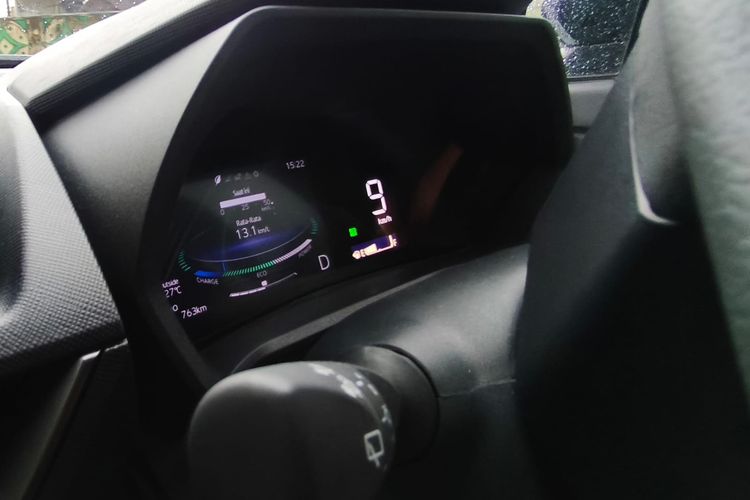 eco driving, mobil hybrid, hemat BBM, Cara Mengemudikan Mobil Hybrid agar Hemat Bahan Bakar
