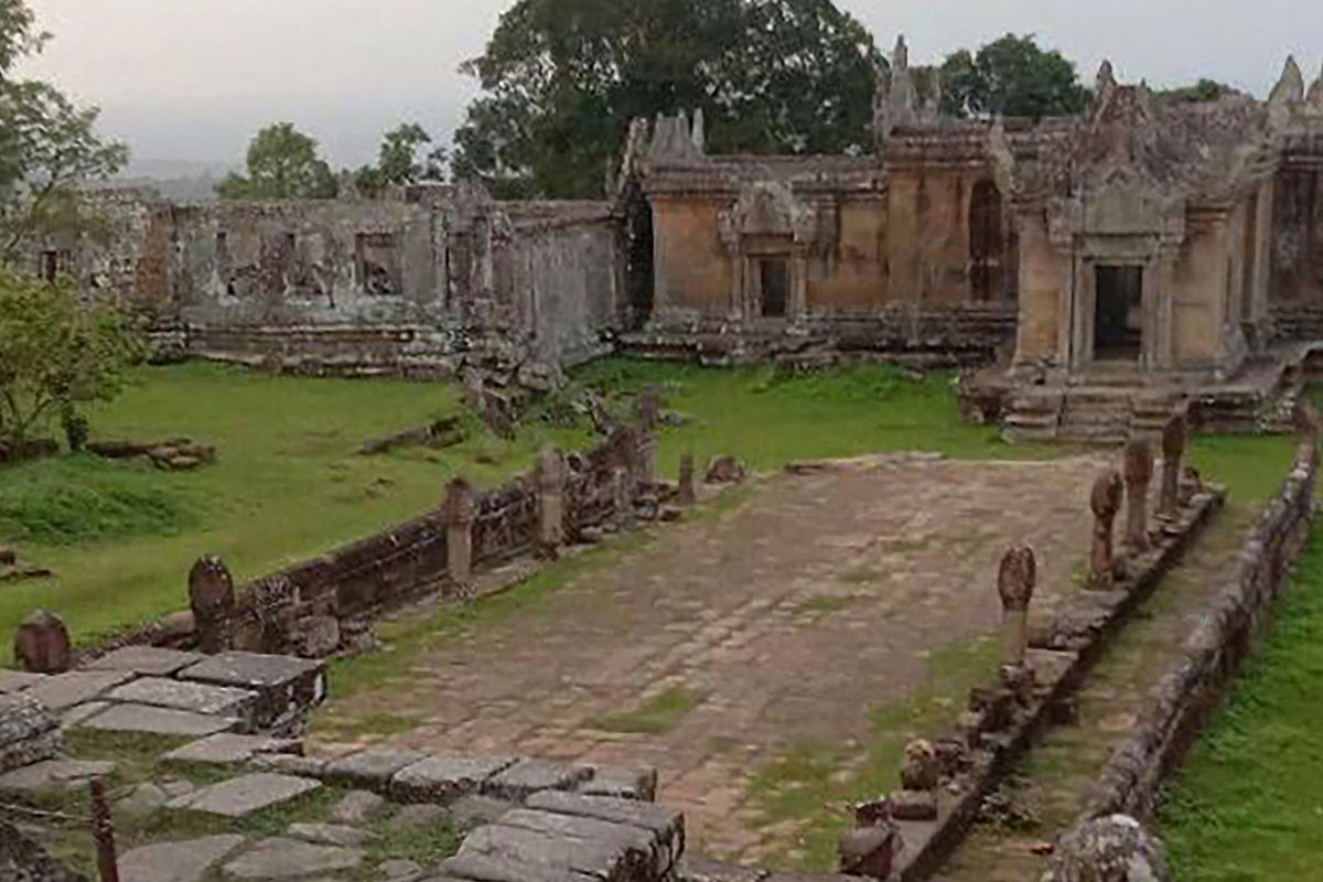 Thailand, Kamboja, Ta Muen Thom, Candi Preah Vihear, Situs Warisan Dunia UNESCO, thailand, kamboja, serangan udara thailand, perang Thailand Kamboja, candi era sriwijaya, candi direbutkan thailand kamboja, Sengketa wilayah ASEAN, Sejarah Kekaisaran Khmer, Apa Penyebab Konflik Thailand-Kamboja? Ini Kronologi Lengkapnya, Versi Berbeda dari Thailand dan Kamboja, Sengketa Lama atas Candi dan Wilayah Bersejarah, Jejak Penjajahan dan Perebutan Wilayah, Ketegangan Meningkat Sejak Mei 2025
