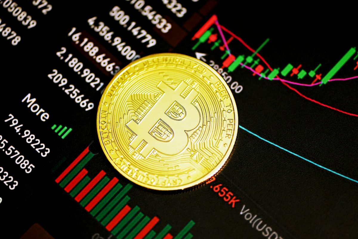 Bitcoin, dollar AS, investor, kripto, Prediksi Suram Harga Bitcoin, Fase Terburuk Belum Lewat