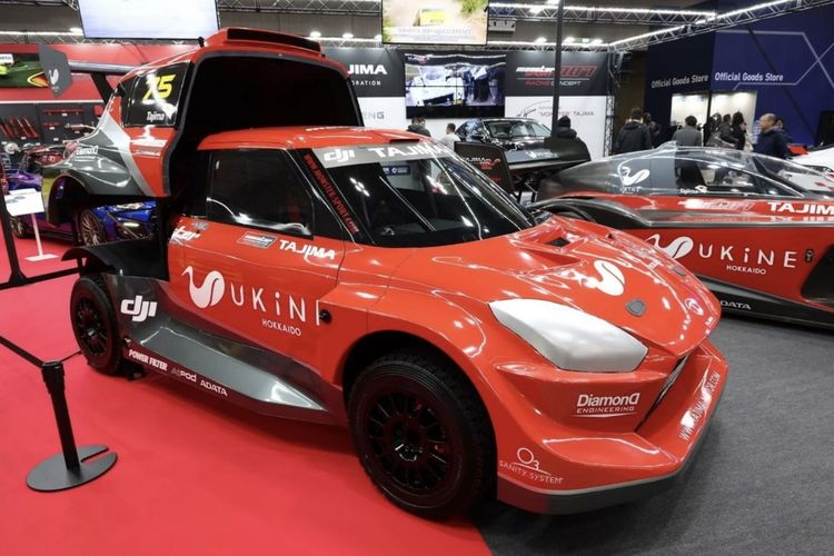 Suzuki Swift, modifikasi, mobil balap, Suzuki, Modifikasi Ekstrem Suzuki Swift Jadi Mobil Balap