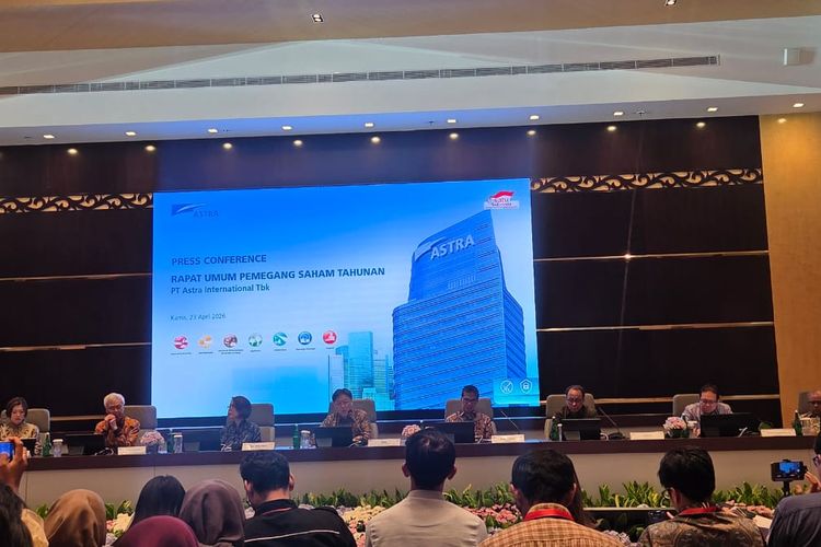 pangsa pasar, mobil listrik, industri otomotif, Pasar Otomotif Panas: Bagaimana Astra Hadapi Tantangan Mobil Listrik?