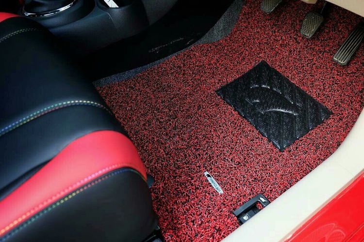 karpet, karpet mie, Benarkah Karpet Mie di Mobil Susah Dibersihkan? Ini Kata Ahlinya