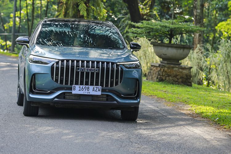 All Wheel Drive, Harga, Jaecoo J8, harga, produksi, all wheel drive, jaecoo j8 awd bakal masuk indonesia, spesifikasi jaecoo j8 awd, fitur jaecoo j8 awd, keunggulan jaecoo j8 awd, jaecoo j8 awd china, jaecoo j8 awd pesaing hr-v, jaecoo j8 awd off road, kisaran harga jaecoo j8 awd, jaecoo j8 awd kapan masuk indonesia, dealer jaecoo j8 awd, jaecoo j8 awd diproduksi di mana, Bulan Depan, Jaecoo J8 AWD Siap Ramaikan SUV Mewah di Indonesia