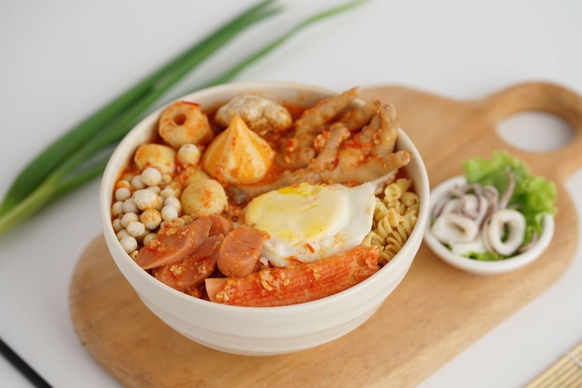 seblak, kesuburan perempuan, Seblak, seblak mengganggu kesuburan, seblak sebabkan sulit hamil, Makan Seblak Bisa Mengganggu Kesuburan Perempuan, Benarkah?