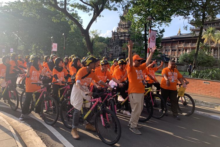 cara sewa sepeda di tmii, berapa harga sewa sepeda di tmii, harga sewa sepeda di tmii 2025, durasi berapa harga sewa sepeda di tmii, di mana berapa harga sewa sepeda di tmii, Keliling TMII Naik Sepeda, Begini Cara dan Harga Sewanya