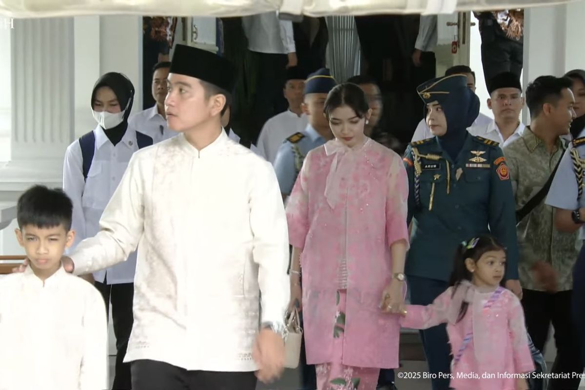 Selvi Ananda, gaya lebaran selvi ananda, busana lebaran selvi ananda, Intip Busana Lebaran Ibu Wapres Selvi Ananda, Tampil Bernuansa Pink