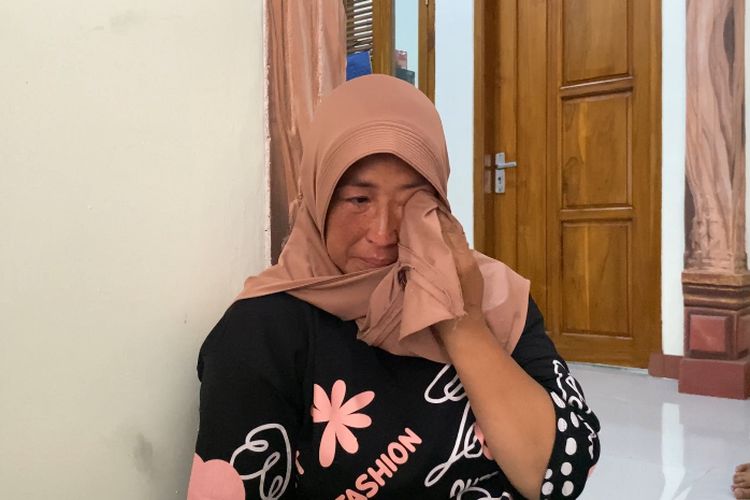 Korea Selatan, Kisah Sugianto, Pekerja Migran Indonesia yang Selamatkan Lansia di Korsel dan Akan Difilmkan, Penghargaan dari Presiden Korea Selatan, Pemberian visa jangka panjang, Respons keluarga, Diangkat ke layar lebar