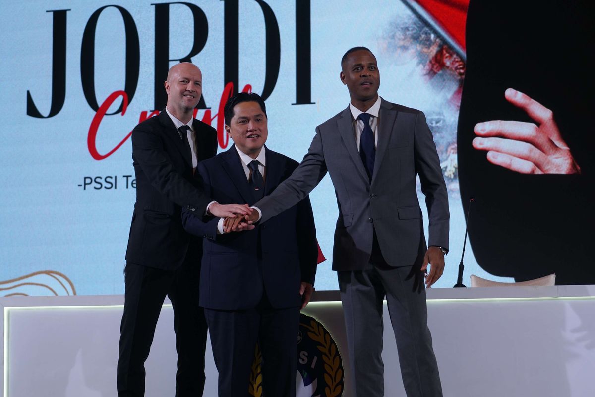 Jordi Cruyff, Alex Pastoor, Timnas Indonesia, PSSI, alexander zwiers, patrick kluivert dipecat, patrick kluivert dipecat timnas indonesia, Alex Pastoor Sebut Jordi Cruyff dan Alexander Zwiers Ikut Pergi dari Timnas Indonesia