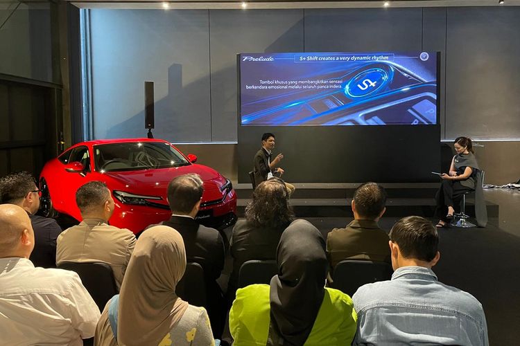 Honda, mobil, Prelude, Honda Prelude, mobil sport, Honda Serahkan 20 Unit Prelude ke Konsumen Pertama