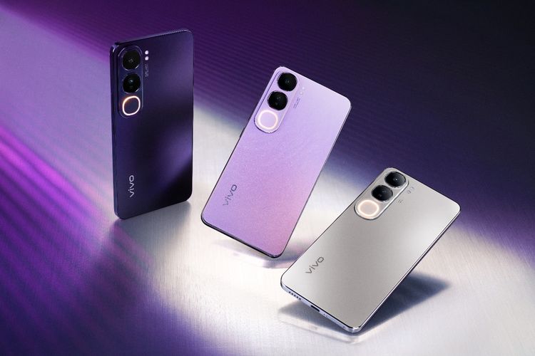 Lebaran, 2026, Oppo, 18 HP Harga Rp 4 Jutaan buat Lebaran 2026, 1. Oppo Reno 12F 5G, 2. Oppo Reno 13F 4G, 3. Oppo A6t Pro, 4. Oppo A6 Pro 4G, 5. Oppo A6 Pro 5G, 6. Oppo A6, 7. Oppo A6t Pro 5G, 8. Vivo V40 Lite 5G, 9. Vivo V50 Lite 5G, 10. Vivo V60 Lite, 11. Realme 14 5G, 12. Redmi Note 15 5G, 13. Redmi Note 15 Pro 5G, 14. Poco X7 5G, 15. Samsung Galaxy A26 5G, 16. Tecno Camon 50, 17. Infinix Note 40 Pro+ 5G, 18. Infinix GT 20 Pro