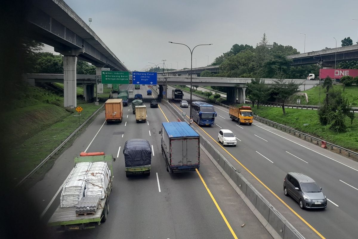 jarak aman, satuan jarak aman, Alasan Jarak Aman Saat Berkendara Pakai Satuan Waktu