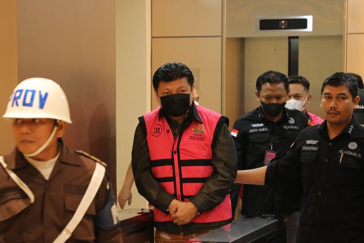kejagung sita aset sritex, kasus korupsi Sritex 2025, iwan setiawan lukminto tersangka, tanah 50 hektare disita Kejagung, pencucian uang sritex, kredit bank untuk Sritex, aset Rp 510 miliar disita, skandal Sritex terbaru, Skandal Sritex: Kejagung Sita 50 Hektare Tanah Rp 510 Miliar Milik Iwan Setiawan