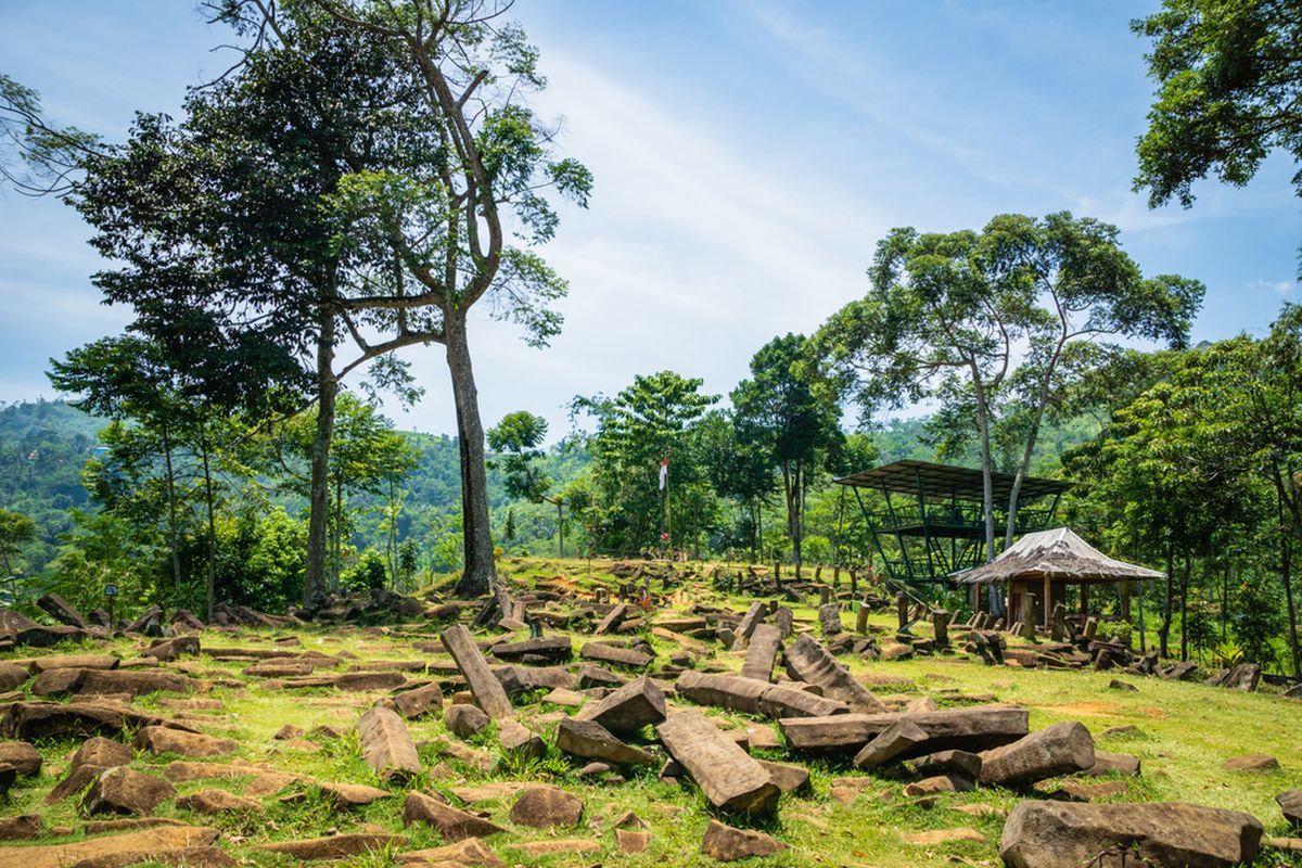 Gunung Padang, Cianjur, situs Gunung Padang, gunung padang, gunung padang dipugar, Situs Gunung Padang Dipugar Mulai Agustus, Libatkan 100 Ahli