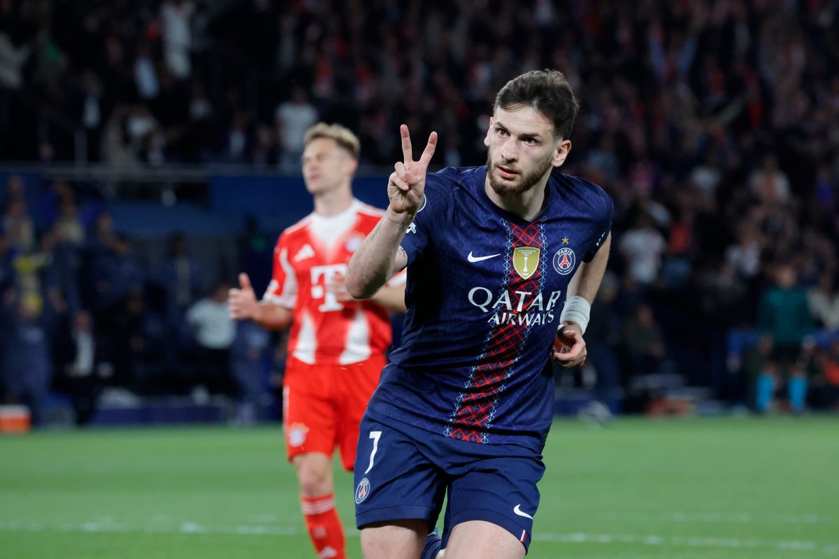 Liga Champions, Khvicha Kvaratskhelia, Khvicha Kvaratskhelia Jadi Pemain Terbaik Liga Champions 2025-2026