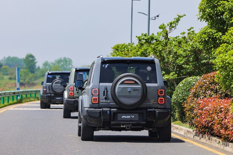 test drive, mobil, Impresi Perdana Jajal iCar V27 dari Wuhu ke Nanjing 150 Km, Tenaga Badak, Respons Ringan, Handling Solid dan Komunikatif, Suspensi Firm tapi Masih Nyaman, Visibilitas Luas, Kesimpulan