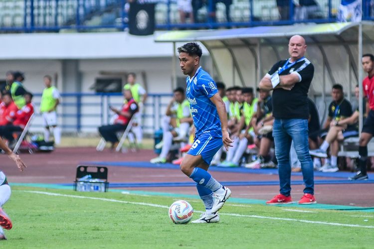 Super League, Daisuke Sato, kontrak Daisuke Sato, Persib Bandung, Daisuke Sato Akhirnya Buka Suara soal Persib Kena Transfer Ban FIFA