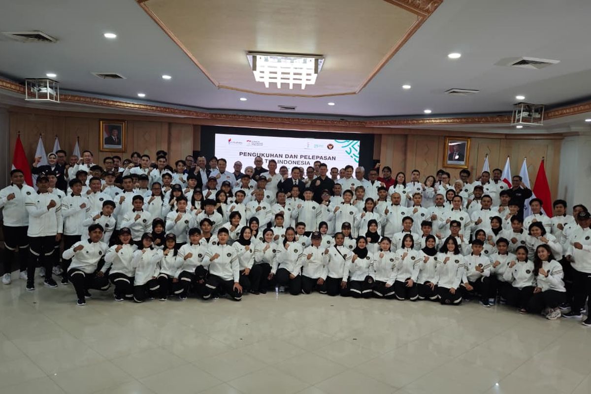 kemenpora, erick thohir, Islamic Solidarity Games, Raja Sapta Oktohari, Komite Olimpiade Indonesia, Menpora, NOC Indonesia, Menteri Pemuda dan Olahraga, menpora erick thohir, Asian Youth Games, Menpora Erick Thohir Resmi Melepas Kontingen Indonesia untuk AYG dan ISG 2025