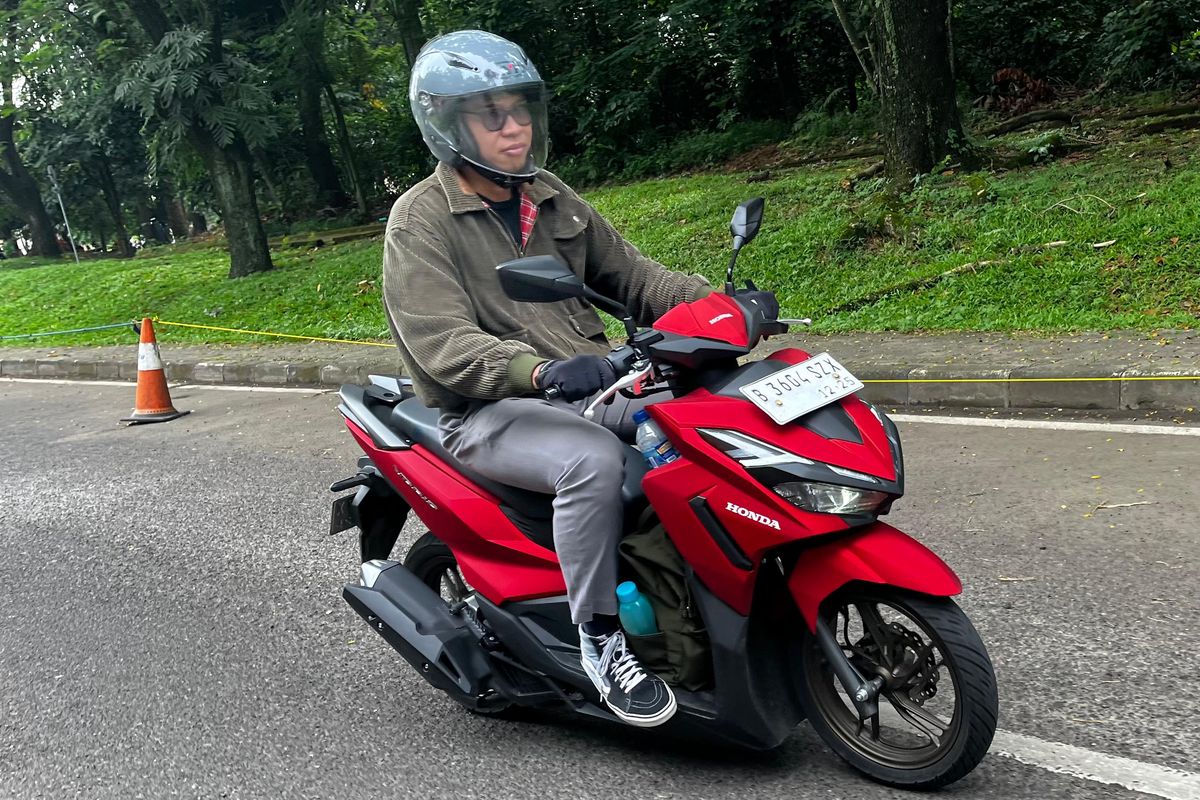 Vario 125, rasa berkendara, Rasa Berkendara Vario 125 Baru Dipakai Harian, Responsif dan Praktis