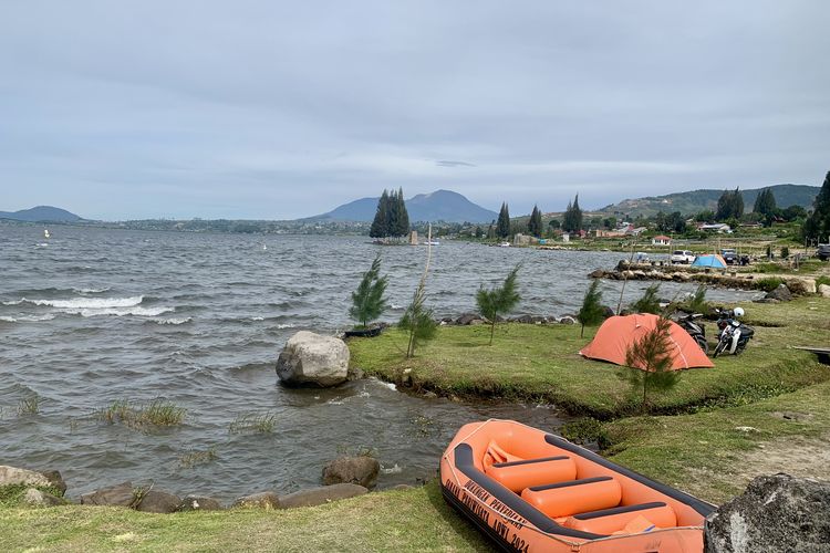 Desa Wisata Danau Diateh Alahan Panjang, desa wisata danau diateh alahan panjang, aktivitas desa wisata danau diateh alahan panjang, Desa Wisata Danau Diateh Alahan Panjang, Ini Aktivitas dan Tarifnya, Live in 2 hari 1 malam, Field trip untuk pelajar, Wahana air Danau Diateh, Makan bajamba, Manangguak pensi (menangkap kerang kecil), Jeep tour, Dokumentasi