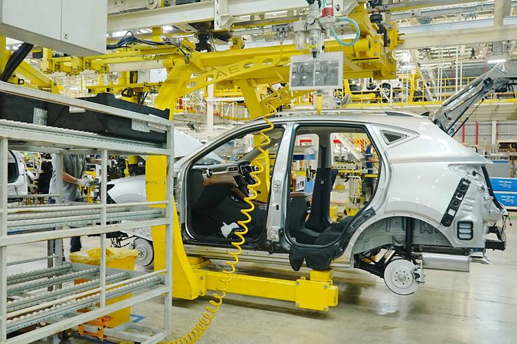 Wuling, MG Motor, mobil, SAIC Motor, mobil china, SAIC Motor Corporation, Bersaing di Indonesia, Wuling dan MG Motor Ternyata Bersaudara