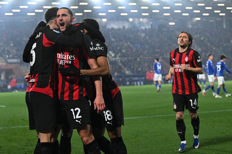 AC Milan, Como 1907, Massimiliano Allegri, AC Milan Vs Como 1907, Allegri Ungkap Kondisi Pemain Kuncinya