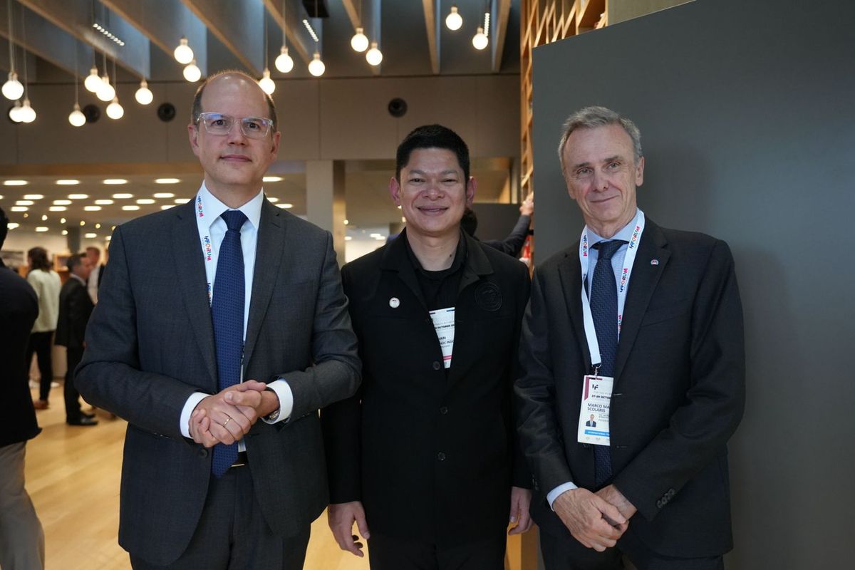 Raja Sapta Oktohari, SEA Games, Indonesia, SEA Games 2025, NOC Indonesia, Apresiasi Ketua NOC Indonesia atas Capaian Emas di SEA Games 2025, Rasa Syukur dan Kebanggaan untuk Prestasi Atlet, Apresiasi untuk Dukungan Pemerintah, Penghargaan bagi Atlet, Pelatih, dan Ofisial, SEA Games sebagai Tahapan Menuju Level Dunia