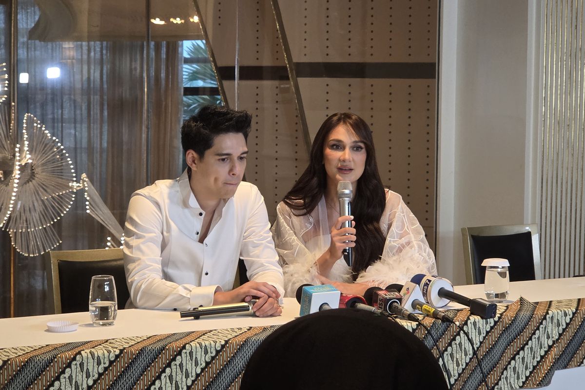 luna maya dan maxime menikah, resepsi luna maya dan maxime bouttier, bujet nikahan di hotel four seasons jakarta, fasilitas hotel four seasons jakarta, bujet resepsi di hotel four seasons jakarta, Luna Maya dan Maxime Bouttier Resepsi di Hotel Four Seasons Jakarta, Ini Kisaran Bujetnya