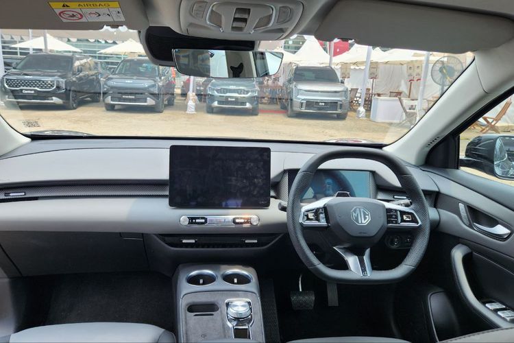spesifikasi, MG S5 EV, IIMS 2026, Ulik Perbedaan Dua Varian MG S5 EV yang Meluncur di IIMS 2026