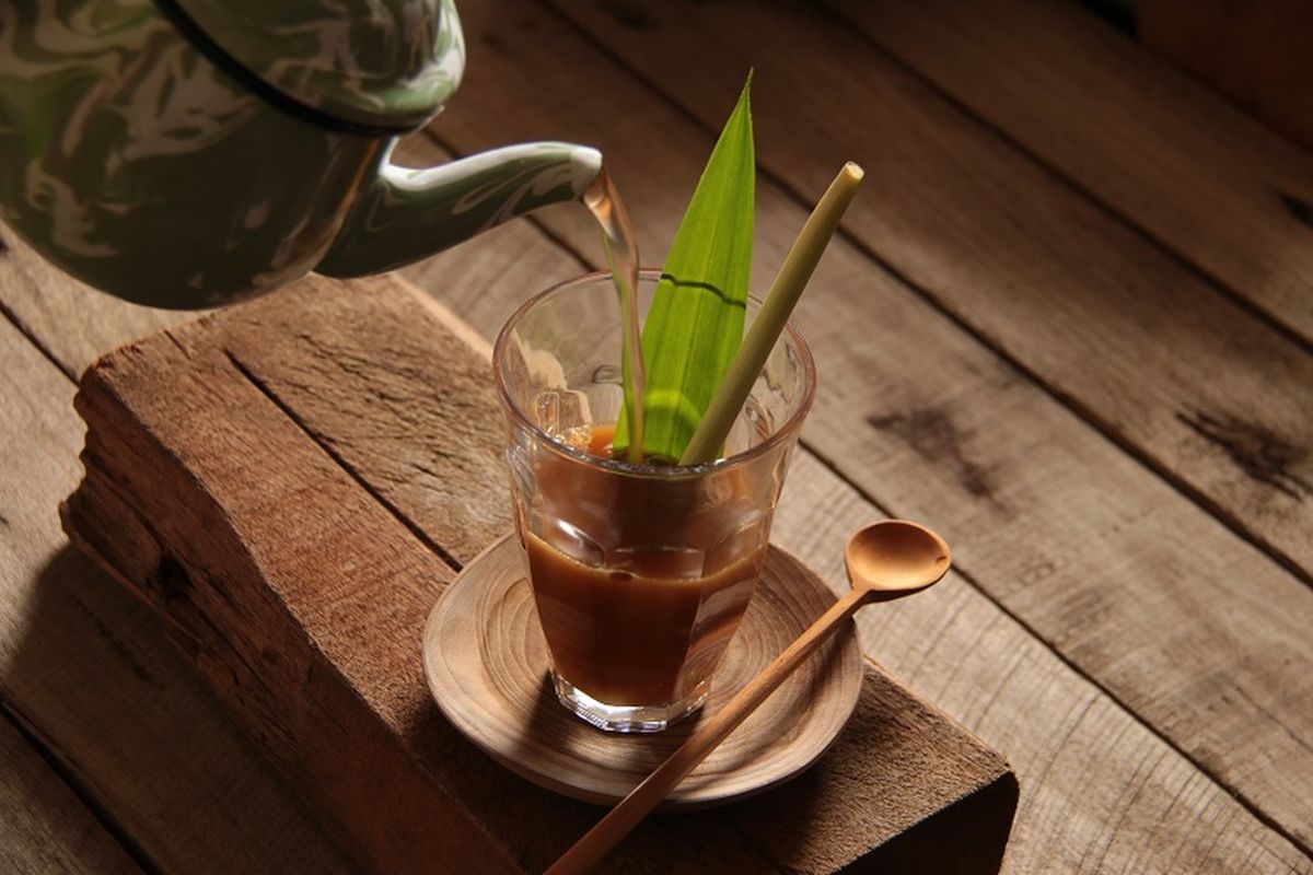 resep bandrek, cara membuat bandrek, Resep bandrek, Cara membuat bandrek, resep bandrek jahe, resep bandrek bandung, resep bandrek rempah, resep bandrek simple, cara membuat bandrek yang enak, Resep Bandrek Simple dengan Jahe Merah, Cukup Sekali Rebus