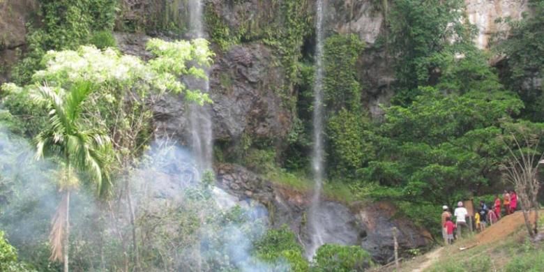 air terjun, Indonesia, 8 Air Terjun Paling Cantik di Indonesia untuk Pecinta Petualangan