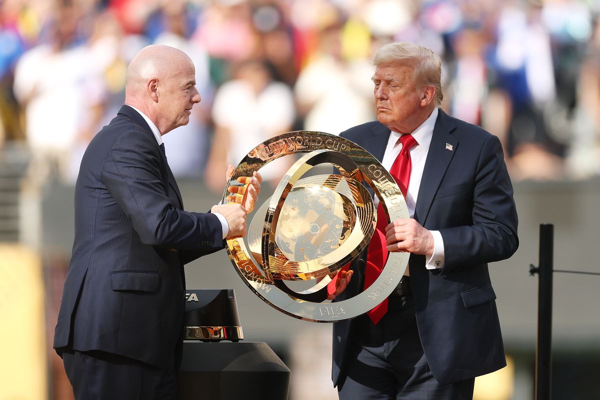 Donald Trump, Chelsea vs PSG, Presiden AS, Piala Dunia Antarklub 2025, Piala dunia antarklub 2025, Chelsea Vs PSG, Sosok GOAT Sepak Bola di Mata Presiden AS Donald Trump