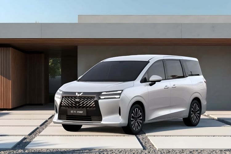 Wuling, Wuling Xingguang 730, MPV pintu geser, mobil china, Mobil Baru Wuling Tertangkap Kamera Sedang Tes Jalan