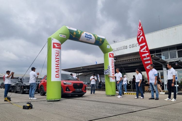 komunitas, Daihatsu, Astra Daihatsu Motor, Mudik Bersama, Diikuti 21 Komunitas, Daihatsu Kembali Gelar Mudik Bersama 2025