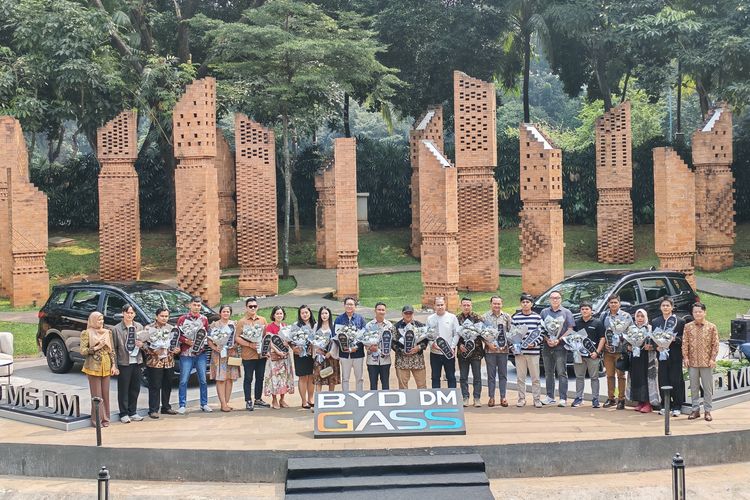 PHEV, M6 DM, Jadi PHEV Termurah, Alasan BYD Bisa Jual M6 DM Rp 200 Jutaan
