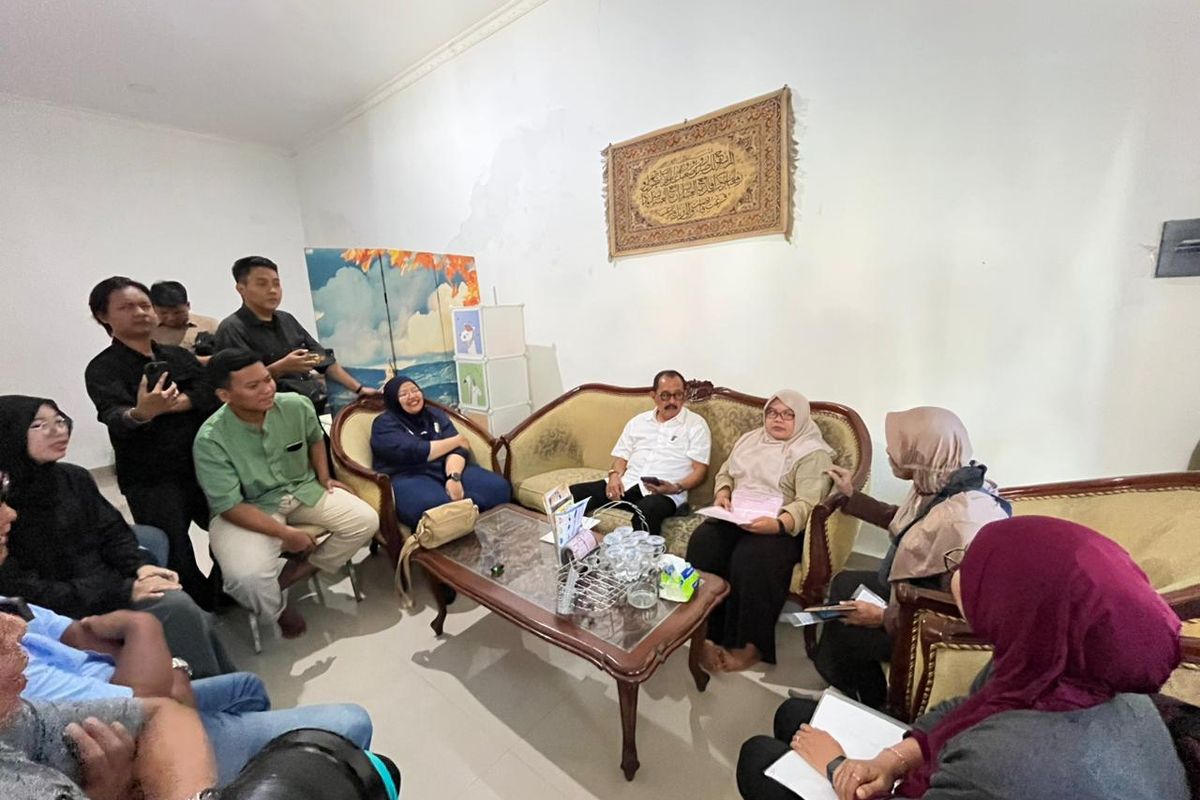 Surabaya, Mojokerto, Skandal Wedding Organizer Kamuya, dari Modus Pameran hingga Kerugian Rp 700 Juta, Modus "Jebakan" Pameran dan Tekanan Psikologis, Mimpi Buruk H-3 Pernikahan, Data Kerugian dan Pengakuan Pelaku, Tawaran Jual Aset dan Teguran Wawali Armuji