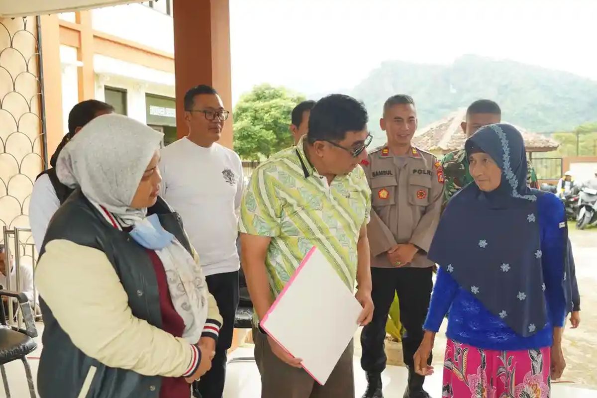 Garut, Lansia Tak Pernah Terima Bansos, Bupati Garut: Cabut! yang Tidak Pantas