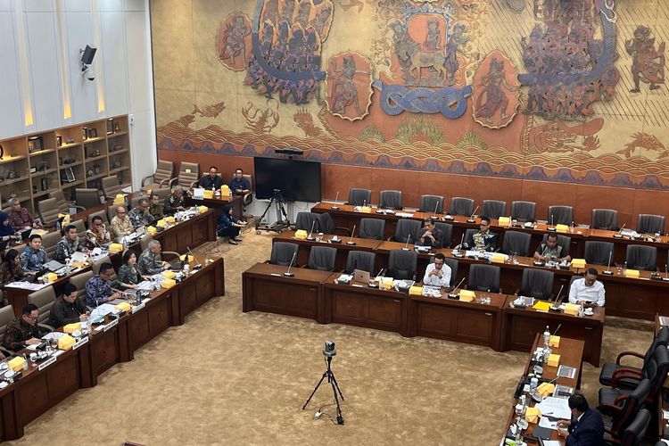 puan maharani, gaji anggota dpr ri, gaji DPR, gaji dpr ri, gaji DPR 3 juta per hari, Benarkah Gaji Anggota DPR RI Naik Jadi Rp 3 Juta Per Hari? Ini Penjelasannya