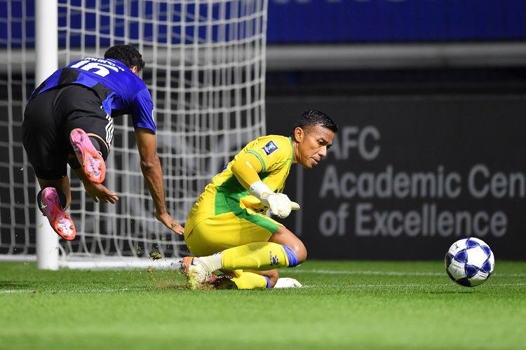 Teja Paku Alam, Persib Bandung, Persis Solo, ACL 2, Adam Przybek, Super League 2025-2026, Bojan Hodak, Sosok Teja di Balik 4 Clean Sheet Beruntun Persib Bandung