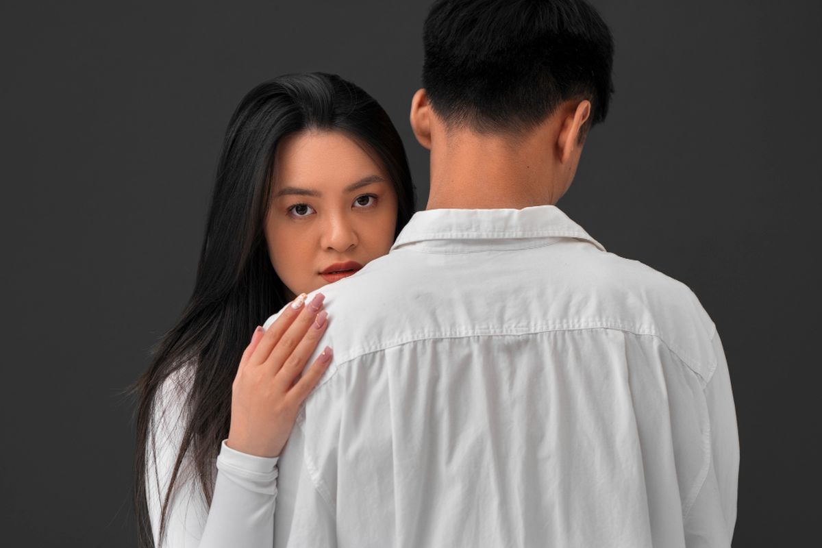 media sosial, TikTok, backburner, arti kata backburner, Backburner Relationship, Apa Itu Backburner? Istilah Populer yang Sering Muncul di Media Sosial