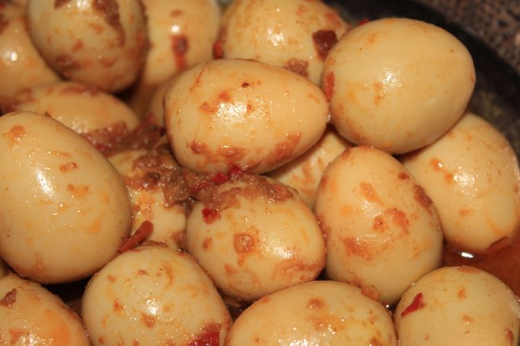 telur puyuh, mengupas kulit telur puyuh, Kulit telur puyuh susah dikupas, Kulit Telur Puyuh yang Susah Dikupas, Ini Cara Mengatasinya