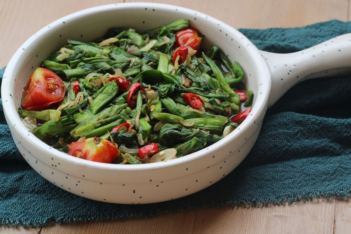 sayur genjer, sejarah sayur genjer, sayur genjer tumis, manfaat genjer untuk kesehatan, genjer lalapan, Seputar Sayur Genjer, Dari Sejarah hingga Manfaat Kesehatan