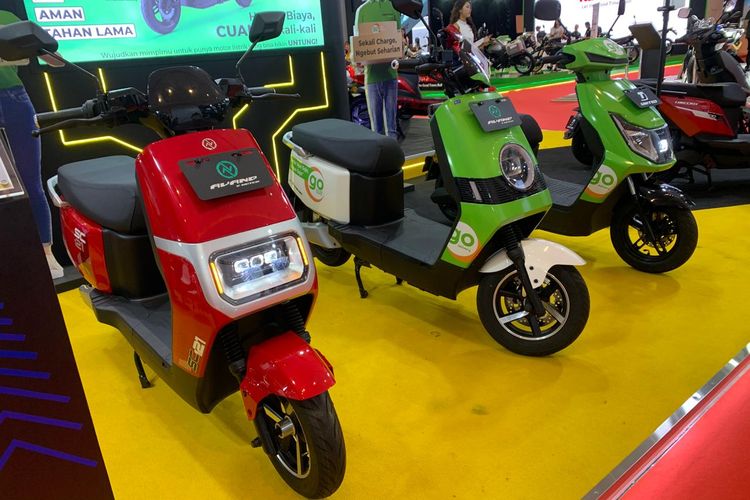 motor listrik, Motor listrik murah, harga motor listrik, Daftar harga motor listrik, IIMS 2026, Deretan Motor Listrik Termurah di IIMS 2026, Harga mulai Rp 5 Jutaan