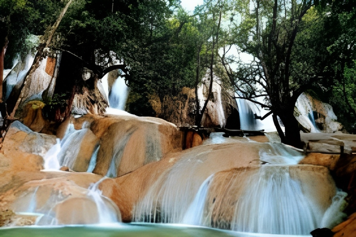 Goa Lawa Trenggalek, Wisata Trenggalek, desa wisata trenggalek, pantai Trenggalek, wisata trenggalek selain pantai, 10 Wisata Trenggalek yang Lagi Hits, Liburan Singkat nan Menyegarkan, 1. Desa Wisata Duren Sari, 2. Desa Wisata Pandean, 3. Pantai Mutiara, 4. Air Terjun Pelang, 5. Goa Lawa, 6. Pantai Prigi, 7. Pantai Pasir Putih Trenggalek, 8. Pantai Taman Kili-Kili, 9. Pantai Konang, 10. Pantai Ngampiran