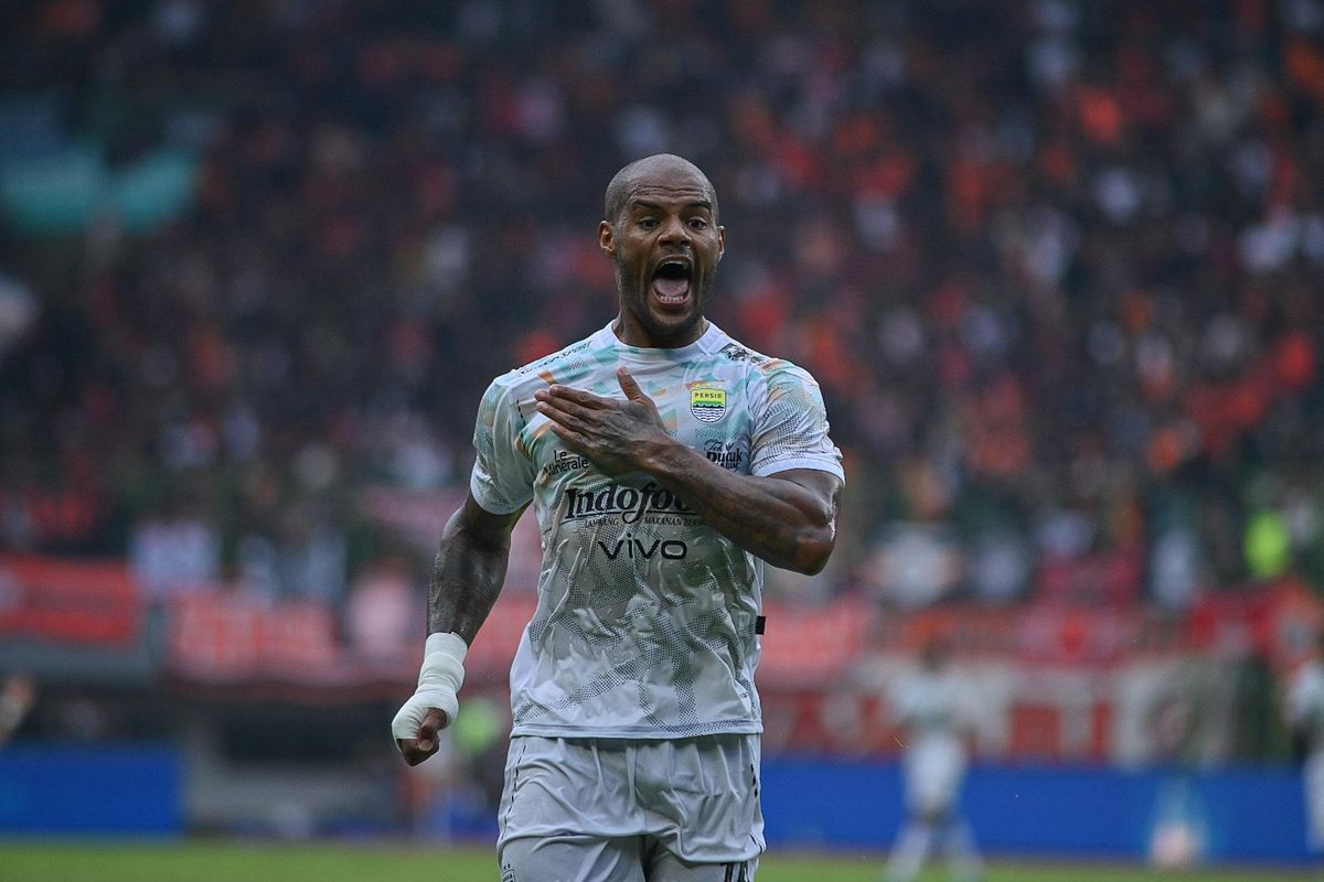 Persib, Gervane Kastaneer, David da Silva, Bojan Hodak, Persib Bandung, Borneo FC Vs Persib, Gervane Kastaneer dan David da Silva Cedera, Ujian Persib Memburu Juara