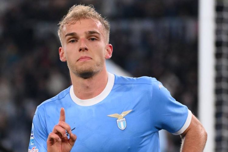 Lazio, AC Milan, Gustav Isaksen, Liga Italia, Lazio vs AC Milan, Hasil Lazio Vs AC Milan 1-0: Rossoneri Gagal Pangkas Jarak dari Inter