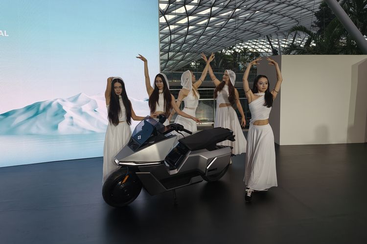 Omoway, Omoway Optimistis Motor Listriknya Laku di Indonesia