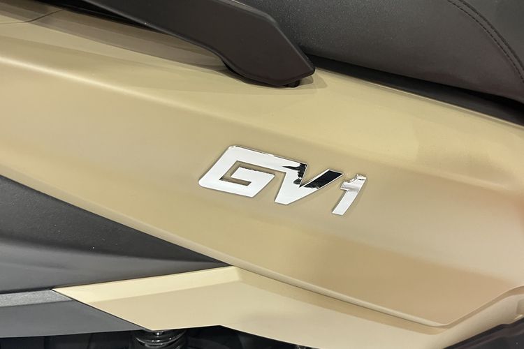 Motor listrik, Jakarta Fair 2025, motor listrik, fitur canggih, jakarta fair 2025, Gesits GV1, Review Gesits GV1: Spek dan Fitur Unggulan Motor Listrik Terbaru
